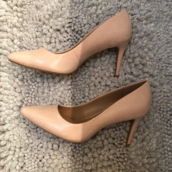 Brand new never worn Calvin Klein pumps - Picture 2 of 3